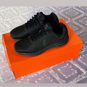 Nike Women's Black Sneakers